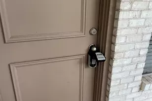 710 E Dean Keeton St, Austin, TX 78705 - Photo 10