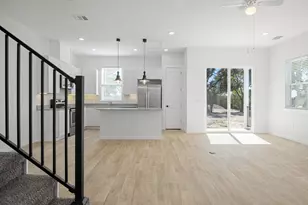 267 Lourdes Ct, Dripping Springs, TX 78620 - Photo 2