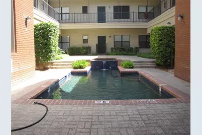 106 E 30th Street #101, Austin, TX 78705 - Photo 2