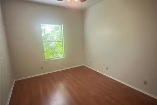 106 E 30th St, Austin, TX 78705 - Photo 8