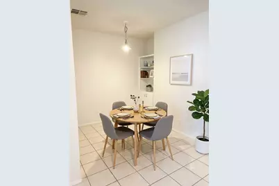 106 E 30th Street #101, Austin, TX 78705 - Photo 4