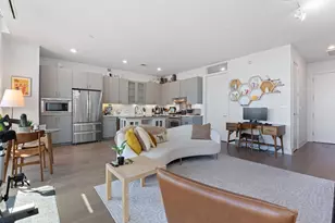 555 E 5th St., Austin, TX 78701 - Photo 2