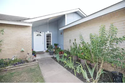 204 Deerfield Park Drive, Cedar Park, TX 78613 - Photo 2
