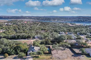 21513 Santa Carlo Ave, Lago Vista, TX 78645 - Photo 34