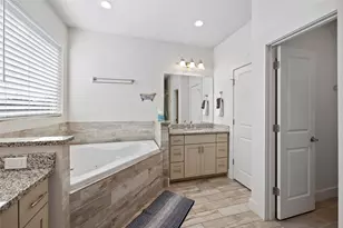 21513 Santa Carlo Ave, Lago Vista, TX 78645 - Photo 20