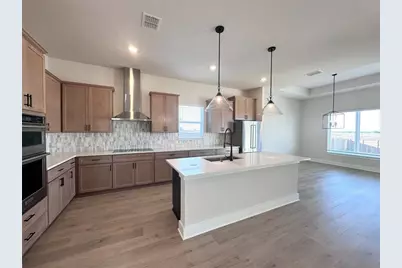 232 E Luna Blue Lane, Jarrell, TX 76537 - Photo 4