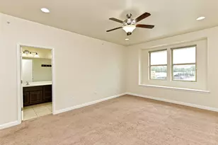 6814 E Riverside Dr, Austin, TX 78741 - Photo 14