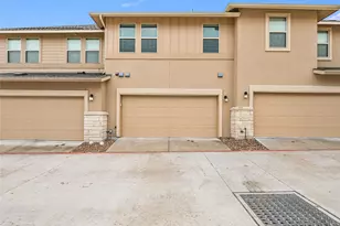 6814 E Riverside Dr, Austin, TX 78741 - Photo 24