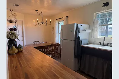 665 W Cedar Street, Bertram, TX 78605 - Photo 6