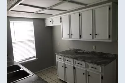 606 Brookhollow Drive, Pflugerville, TX 78660 - Photo 6
