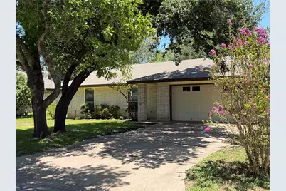 606 Brookhollow Drive, Pflugerville, TX 78660 - Photo 2
