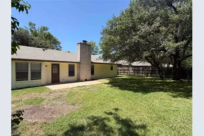 606 Brookhollow Drive, Pflugerville, TX 78660 - Photo 22