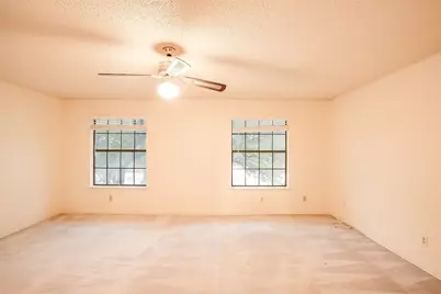 6914 Dallas Drive, Austin, TX 78729 - Photo 20