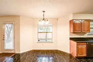 6914 Dallas Dr, Austin, TX 78729 - Photo 14