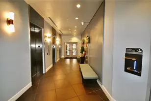 603 Davis St, Austin, TX 78701 - Photo 18