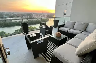 603 Davis St, Austin, TX 78701 - Photo 2