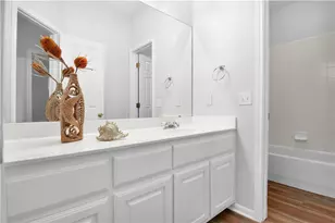 5813 York Bridge Cir, Austin, TX 78749 - Photo 16