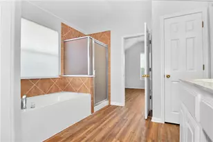 5813 York Bridge Cir, Austin, TX 78749 - Photo 12