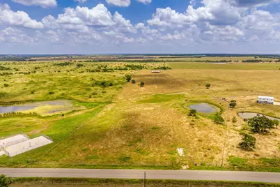1997 County Rd 464, Coupland, TX 78615 - Photo 2