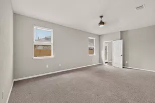 129 Brunnen Wy, Georgetown, TX 78626 - Photo 14