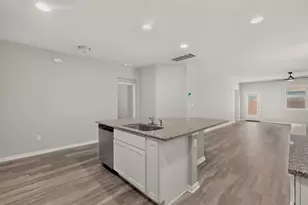 129 Brunnen Wy, Georgetown, TX 78626 - Photo 10