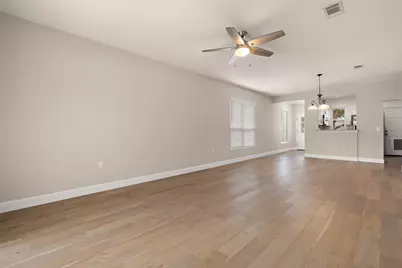 210 Crockett Loop, Georgetown, TX 78633 - Photo 10