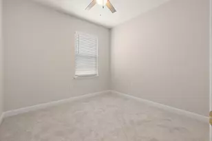 210 Crockett Loop, Georgetown, TX 78633 - Photo 18
