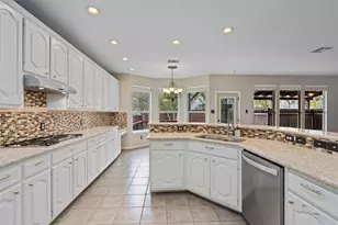 318 Ridge Run Dr, Georgetown, TX 78628 - Photo 6