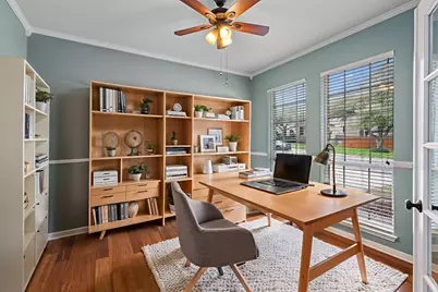 318 Ridge Run Drive, Georgetown, TX 78628 - Photo 2