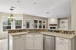 318 Ridge Run Dr, Georgetown, TX 78628 - Photo 12