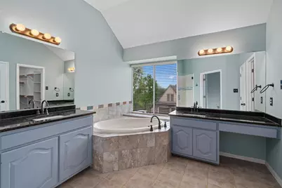 318 Ridge Run Drive, Georgetown, TX 78628 - Photo 16