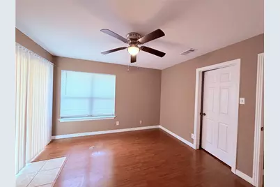 5915 Sunshine Drive, Austin, TX 78757 - Photo 10