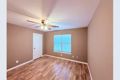 5915 Sunshine Drive, Austin, TX 78757 - Photo 18