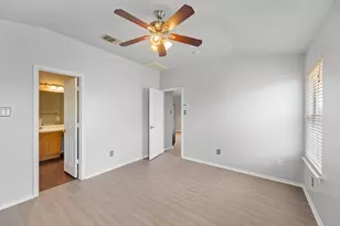 12816 Dwight Eisenhower St, Manor, TX 78653 - Photo 16