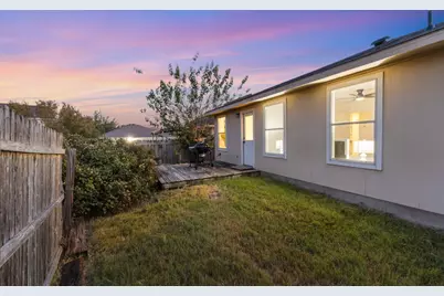 503 Blanco Woods Boulevard, Elgin, TX 78621 - Photo 16