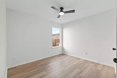 503 Blanco Woods Boulevard, Elgin, TX 78621 - Photo 10