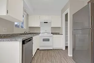 6305 Emerald Forest Dr, Austin, TX 78745 - Photo 12