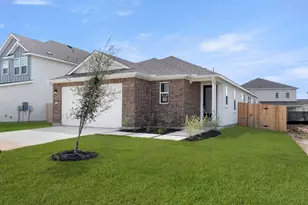 1012 Yaupon Holly Dr, Georgetown, TX 78628 - Photo 2