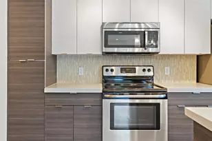 604 N Bluff Dr, Austin, TX 78745 - Photo 8