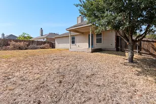208 Pecanwood S, Kyle, TX 78640 - Photo 38