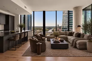 610 Davis St, Austin, TX 78701 - Photo 1