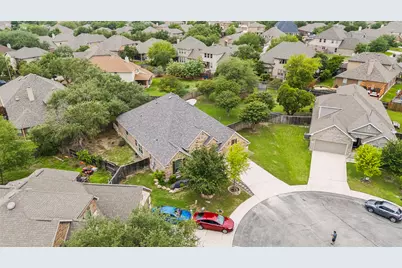 15311 Saratoga Springs, San Antonio, TX 78245 - Photo 36
