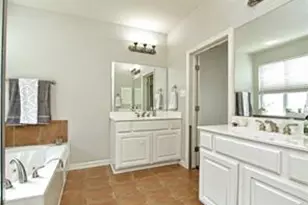 2737 Plantation Dr, Round Rock, TX 78681 - Photo 16