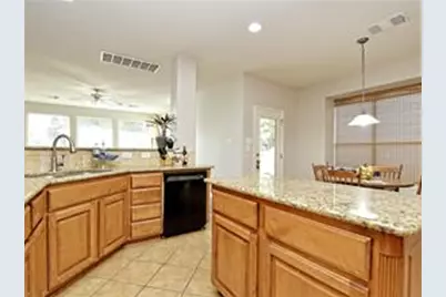 2737 Plantation Drive, Round Rock, TX 78681 - Photo 10