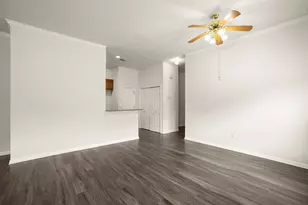5515 Davis Ln, Austin, TX 78749 - Photo 10