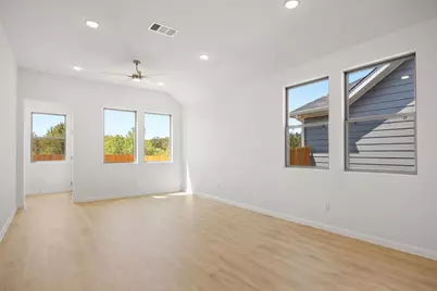 278 Bendecido Loop, Elgin, TX 78621 - Photo 6