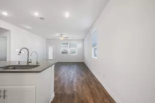 108 Leatherleaf Dr, Buda, TX 78610 - Photo 26