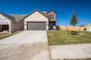 108 Leatherleaf Dr, Buda, TX 78610 - Photo 2