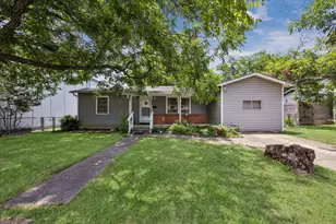 2009 Fort View Rd, Austin, TX 78704 - Photo 2
