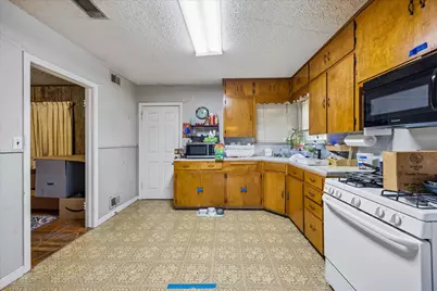 2009 Fortview Road, Austin, TX 78704 - Photo 14